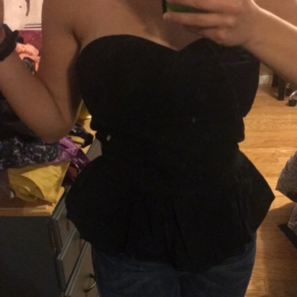 Black strapless top